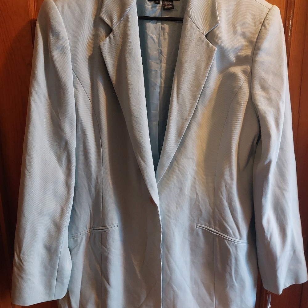 Jacket - Picture 6 of 7
